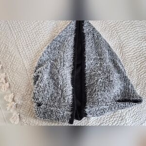 Meg Chic Black and White Knit Shawl/Capw--Reversible